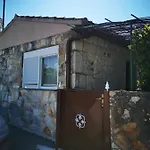 Apartman Mali